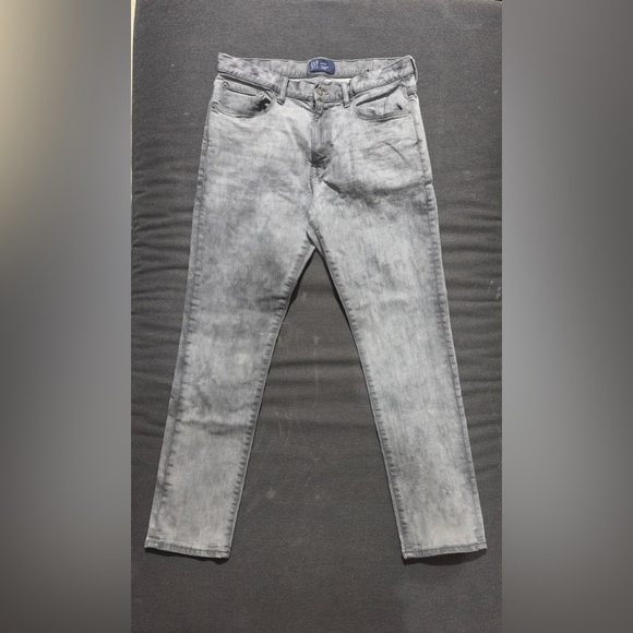 GAP Gray Straight Taper Jeans - Picture 1 of 9
